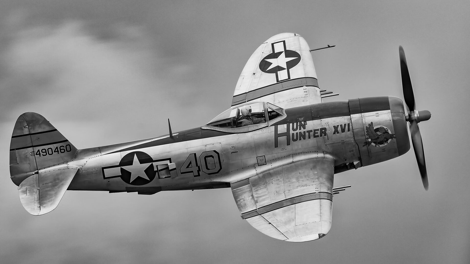 米兰体育官网-全黑队球员间精确配合，攻防转换无缝衔接，全黑球衣什么意思